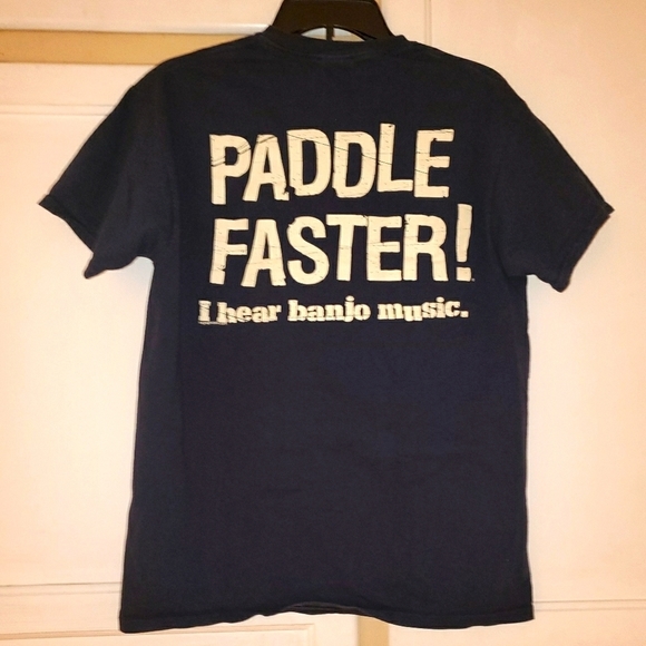 Gildan Other - Gildan Men's Short-sleeved Graphic T-shirt 👕